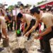 Foto – Tanam Pohon Buah-Buahan di Buper Abdurrahman Sayoeti Musa