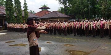 Kwarcab Batang Kukuhkan 344 Pramuka Garuda