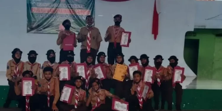 FOTO – Pelantikan Pramuka Garuda Pangkalan SMP Negeri 10 Kota Madiun