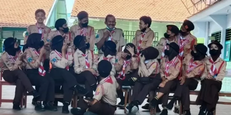 FOTO – Pelantikan Pramuka Garuda Pangkalan SMP Negeri 10 Kota Madiun