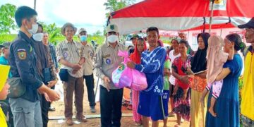 Pramuka Kapuas Salurkan Bantuan untuk Warga Terdampak Puting Beliung di Handel Cempaka Anjir Serapat