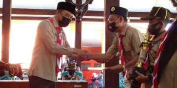 Pj. Bupati Lepas Kontingen Kwarcab Jepara pada Kegiatan Persari Kwarda Jateng 2022