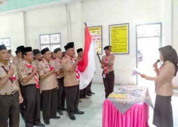Ketua Kwarcab Lampung Timur Resmi Lantik Pengurus Kwarran Way Jepara