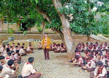 Pramuka Mengajar : Racana Arjuna-Srikandi UYR Bagikan Ilmu Kepramukaan di SMP Negeri 1 Bulu