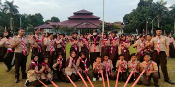 Pramuka Penggalang MI Arrasyid 1 Ikut Meriahkan Gelar Senja Kwarcab Kabupaten Bogor