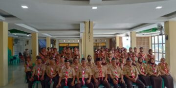 44 Calon Pramuka Garuda Kwarran Klapanunggal Dilepas Camat Selaku Ketua Mabiran