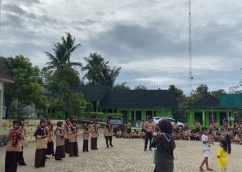 Kak Ratna Kamila Arahkan Permainan Latto-latto Menjadi Edukasi yang Baik di Kegiatan Pramuka