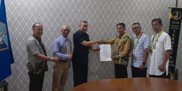 Kwarda Lampung Serahkan SK Pengurus Gerakan Pramuka Tulang Bawang Barat