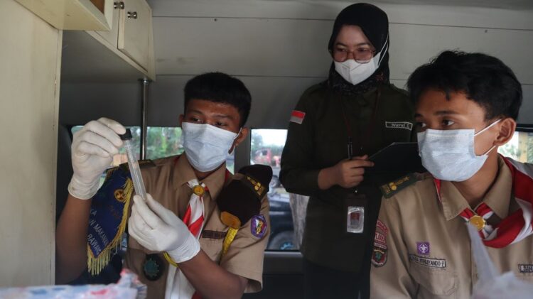 Pramuka Menggala Uji Bahan Berbahaya pada Makanan