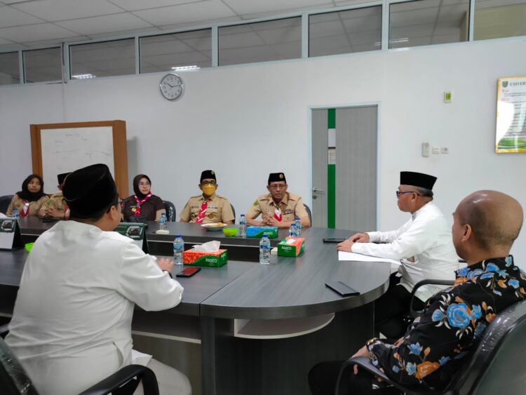 Audiensi dengan Kwarda Riau, Rektor UIR Sambut Baik PMB Jalur Pramuka Berprestasi