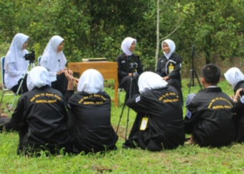 Pramuka Penegak MA PP Nurul Falah Bulukumba  Sehari Berkarya di Dunia Jurnalistik