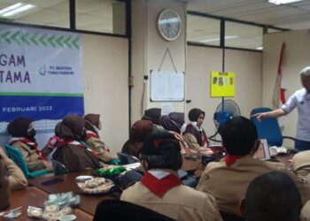 Peserta Narakarya dan Naratama Kwarcab Jakarta Pusat Ikuti Sosialisasi Pengadaan Seragam Pramuka