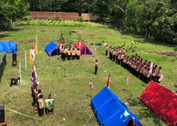 Tuntas SKU Bantara, 34 Penegak Gudep MAN 2 Magelang Ikuti Perkemahan Pelantikan Hingga diguyur Hujan Abu