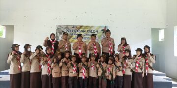 Camat Rumpin Lepas Peserta Tapakan Pramuka Garuda Kwarcab Kabupaten Bogor