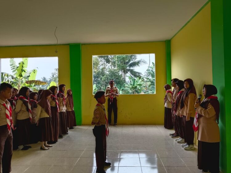 Latih Kemandirian MI Raudatul Wildan Kwarran Caringin Adakan Perjusa