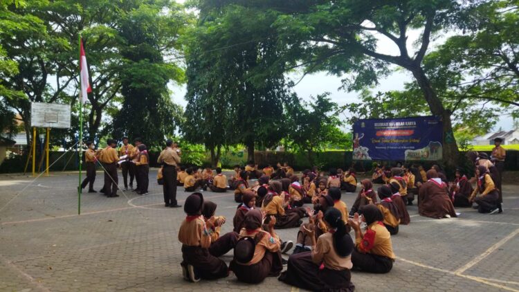 Dewan Penggalang se-Banyuwangi Berkumpul di SMP Negeri 3 Banyuwangi, Belajar Berkebun