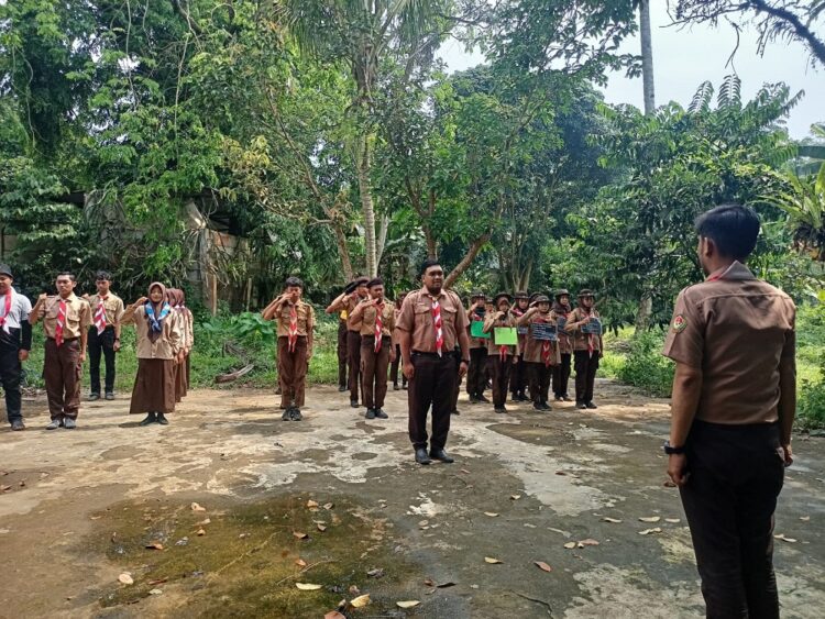 SMK Farmako Medika Kwarran Caringin Adakan Giat Kenaikan Tingkat Bantara