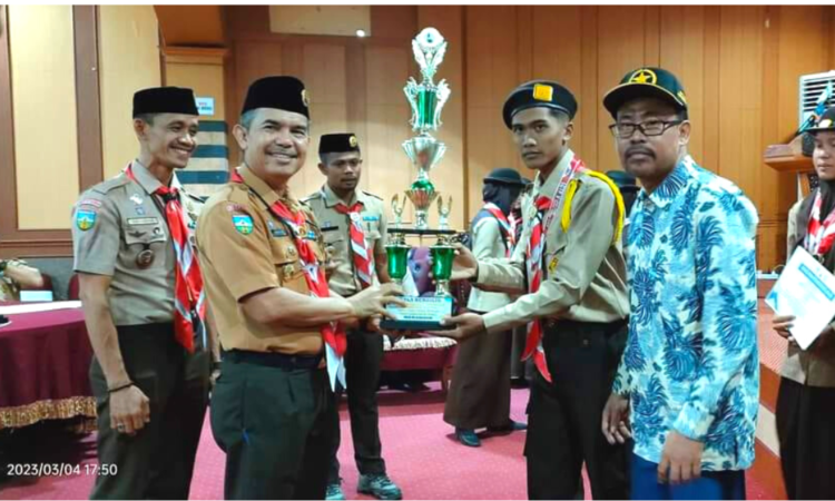 SMA N 3 Merangin Bawa Pulang Piala Bergilir LCTP V Tingkat Penegak Kwarcab Merangin