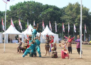 Penampilan Tari Kolosal dan Atraksi Drumband Sukses Meriahkan Upacara Pembukaan Pertinas SBH ke-VI Tahun 2023