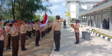 Danlanal Dumai Lantik Dewan Saka dan Anggota Saka Bahari