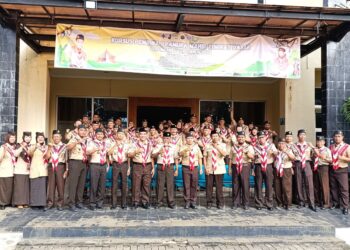 Kwartir Cabang Kota Semarang menyelenggarakan kegiatan Kursus Pembina Pramuka Mahir Tingkat Dasar bagi mahasiswa PGSD Unnes