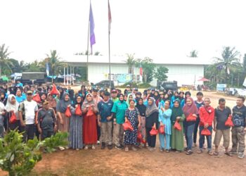 Kemah Pemuda Pesisir 2024 Olah 500 Kilogram Ikan Secara Massal