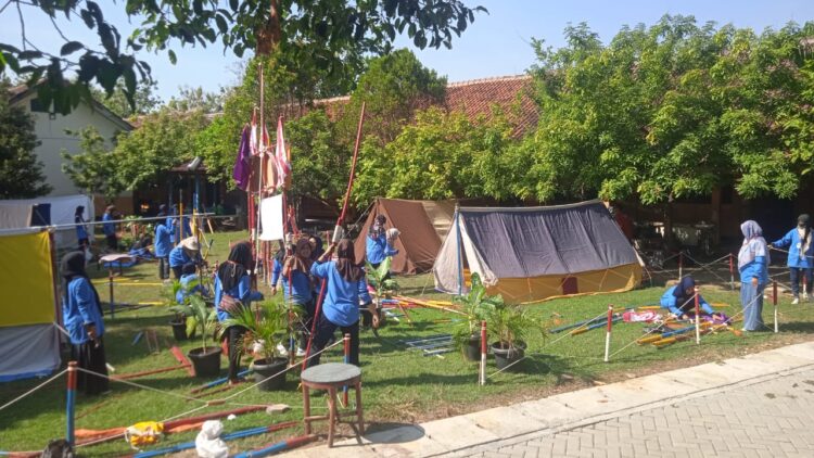 Terapkan Metode Kepramukaan, Peserta KMD Ikuti Perkemahan