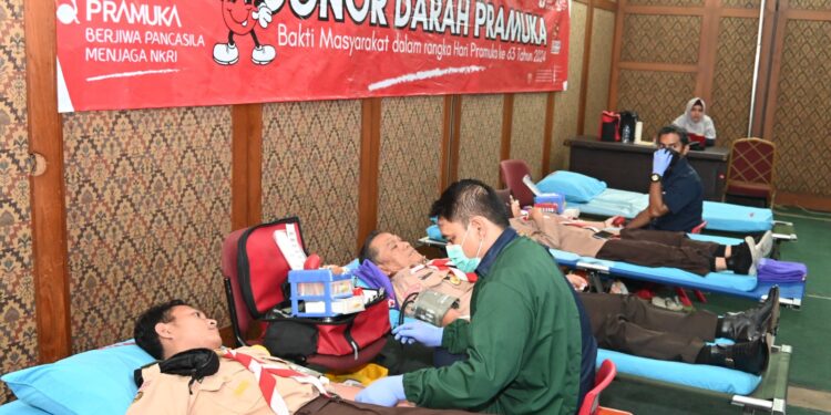 Nyatakan Kepedulian, Gerakan Pramuka Lakukan Donor Darah Massal