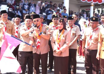 Lomba Pawai Tunas Kelapa Kwarcab Bengkulu Selatan Diikuti Sebanyak 10.000 Peserta