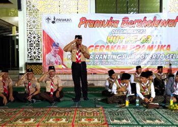Peringati Hari Pramuka, Ratusan Pramuka Kwarran Purwokerto Selatan Kumandangkan Sholawat