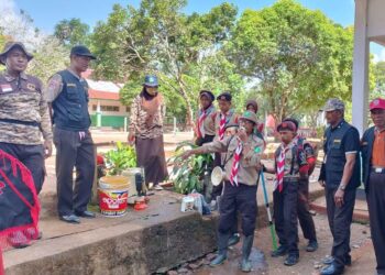 Bantu Bagikan Obat Hewan Dan Desinfektan Kandang, Peserta Jambore Juga Dapat Ilmu Peternakan
