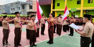 Ketua Kwarran Binawidya Lantik Mabigus dan Pengurus Gudep 08-043 dan 08-044 SMP An-Namiroh