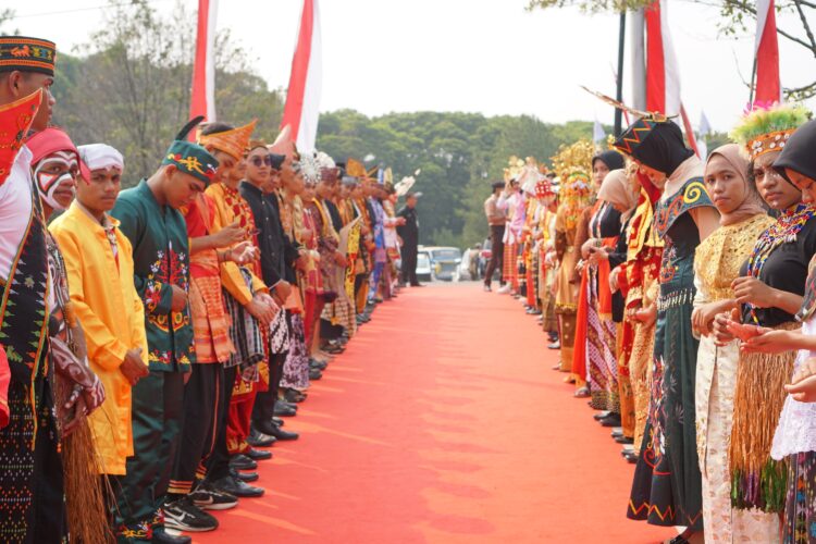 Lembu Suro, Tradisi Jawa Timur yang Meriahkan Karnaval Budaya Pertikawan Nasional 2024