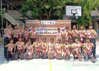 Nahkoda Ambalan Sudirman dan Kartini Berganti