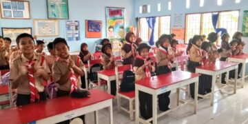 Antusias Pramuka Penggalang SD Inpres 3/77 Masago Menyelami  SKU dan TKU