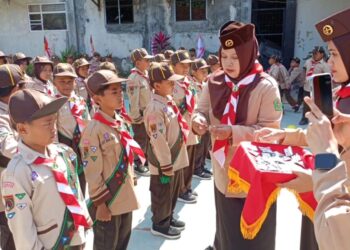 Persari MI Ma’arif NU 1 Sokawera: Bangun Karakter Siaga Melalui Pelantikan dan Lomba