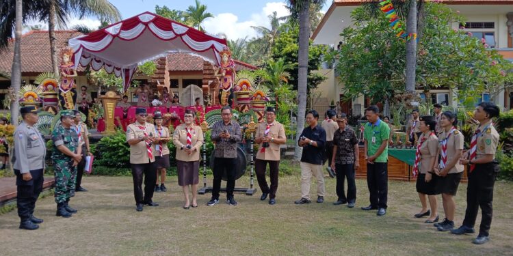 Pangkalan SMA N 1 Sukawati Sukses Gelar PRAJAS SKC XI