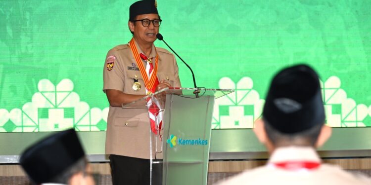 Menteri Kesehatan RI Terima Tanda Penghargaan Dari Gerakan Pramuka