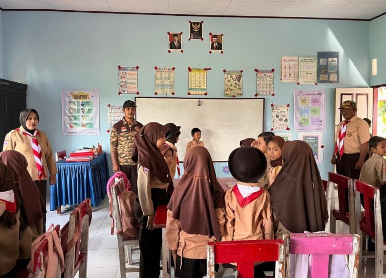 Pramuka SD Inpres 3/77 Masago dibekali Sejarah Kepramukaan Indonesia