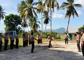 Upabuklat Dan Upatuplat Penegak Di SMK Tri Dharma Massila, Latih Disiplin Dan Bangun Karakter Siswa
