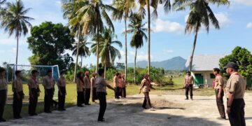 Upabuklat Dan Upatuplat Penegak Di SMK Tri Dharma Massila, Latih Disiplin Dan Bangun Karakter Siswa