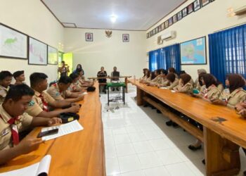 Saka Wanabakti Banyuwangi Asah Kecakapan Perisalahan Hutan di Kantor PHW V Jember