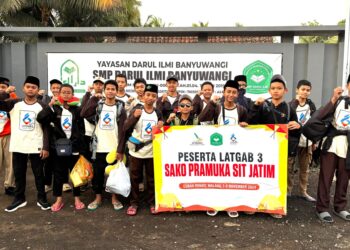 26 Pramuka SMP Darul Ilmi Banyuwangi Ikuti Dianpinru di Coban Rondo Malang