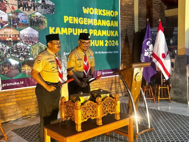 Pemukulan Kenong Tandai Pembukaan Workshop Pengembangan Kampung Pramuka Tingkat Nasional di Yogyakarta