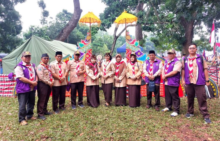 Wujud Dukungan dan Apresiasi Kakanwil Kemenag Bali Kunjungi Tenda Kontingen Daerah Bali di KPMN 2024 Cibubur