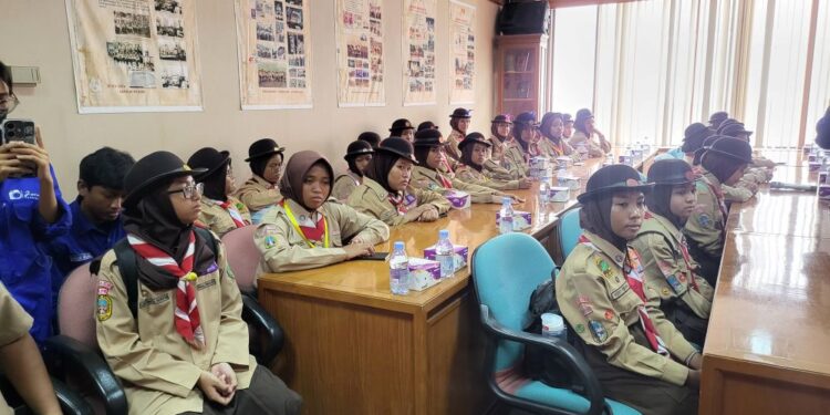 Pramuka SMP Ar-Ridha dan MTSN 5 Jakarta Utara Gelar Urban Scouting ke Kwarnas