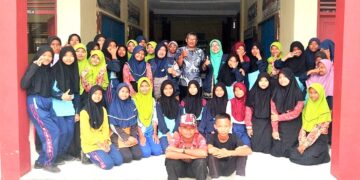 Bersama ‘Essamba News Club’ Penggalang Gudep SMP Negeri 1 Bulakamba Belajar Menulis Berita