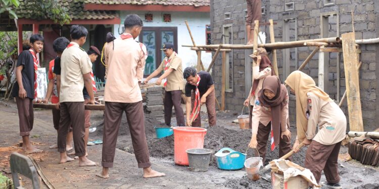 Tutup Tahun 2024, Kwarda Jawa Timur Beri Bantuan Pemugaran Rumah Tidak Layak Huni Di Jember