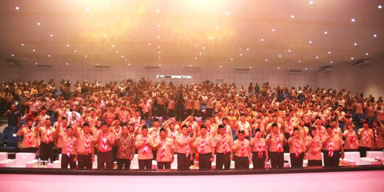 Tutup Pengembangan Kepramukaan Tiga Zona, Kwarda Jawa Timur Lepas Kontingen Jambore Malaysia dan Rencanakan Pugar 100 RTLH di Tahun 2025