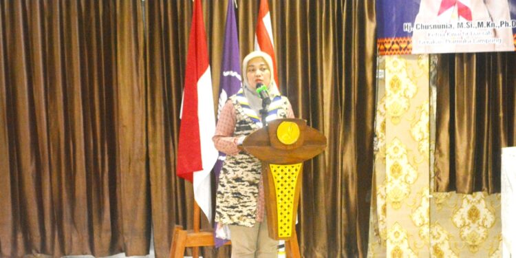 Buka Pelatihan Kewirausahaan. Kak Chusnunia “Tingkatkan Semangat, Sikap, Perilaku Dan Kemauan Pramuka Untuk Membuka Lapangan Pekerjaan Minimal Bagi Dirinya Sendiri”
